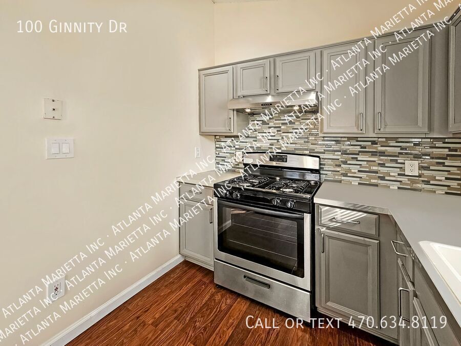 Charming 3 Bed, 2 Bath Home in Douglasville, GA property image