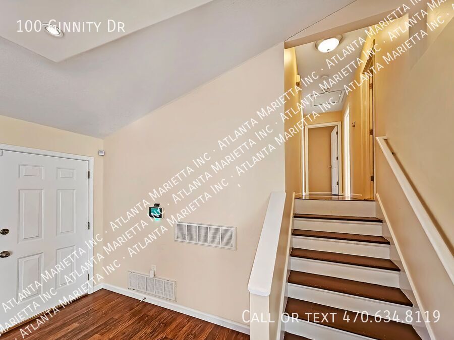 Charming 3 Bed, 2 Bath Home in Douglasville, GA property image