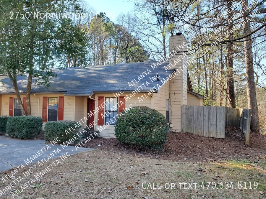 Recently Updated 2/2.5 Flat in Duplex Building property image