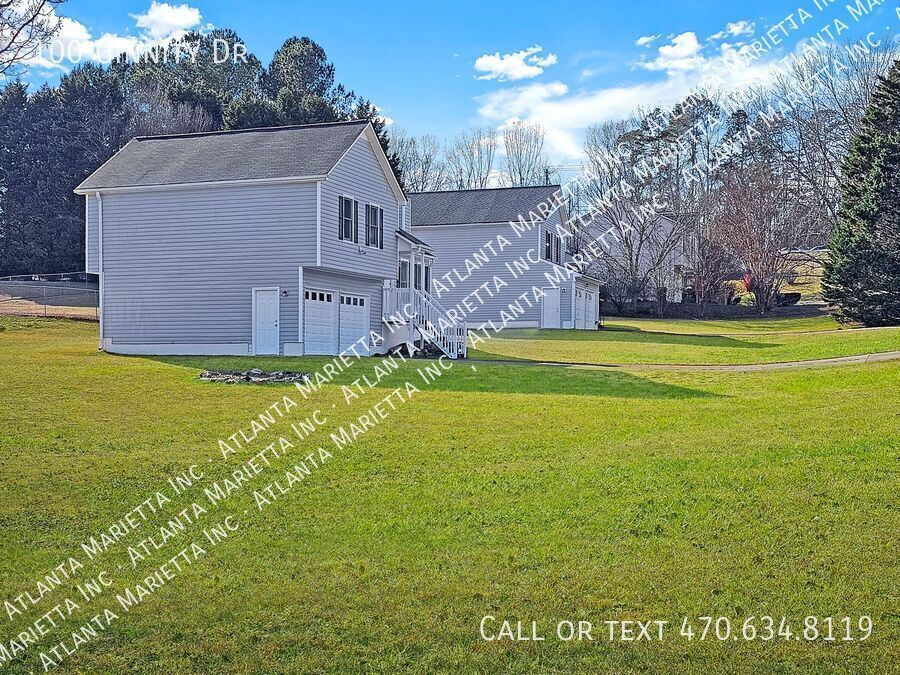 Charming 3 Bed, 2 Bath Split-Level Home in Douglasville property image