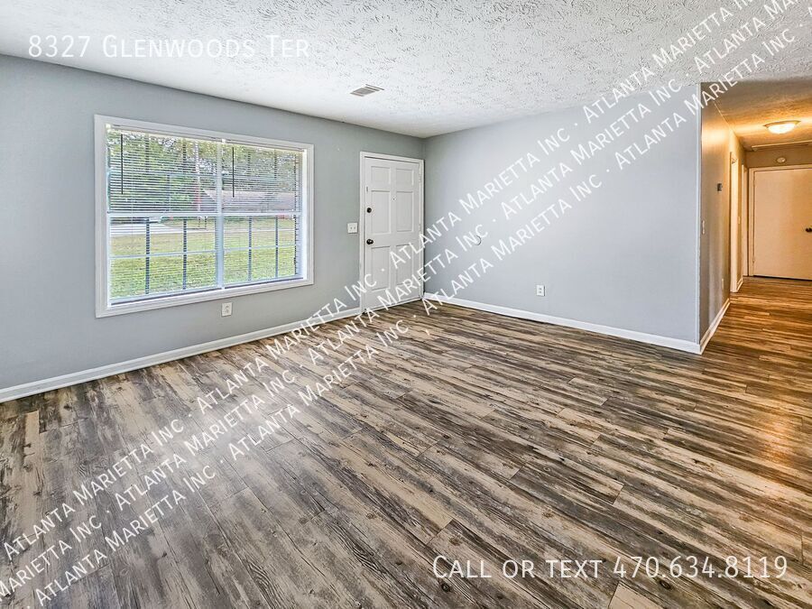 Coming January 1 - Charming 3-Bedroom, 1.5-Bath Duplex in Riverdale - Housing Vouchers Accepted property image