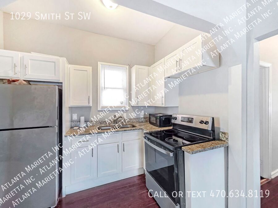 Recently Updated 4 Bedroom 2 Bath Ranch in the Pittsburgh area of Atlanta - Housing Vouchers Accepted property image