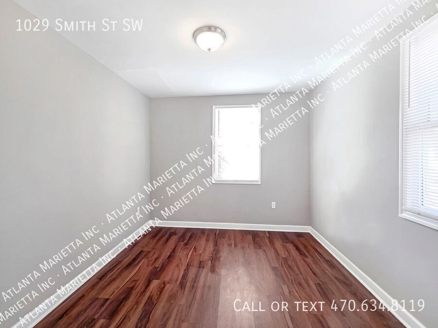 Recently Updated 4 Bedroom 2 Bath Ranch in the Pittsburgh area of Atlanta - Housing Vouchers Accepted property image