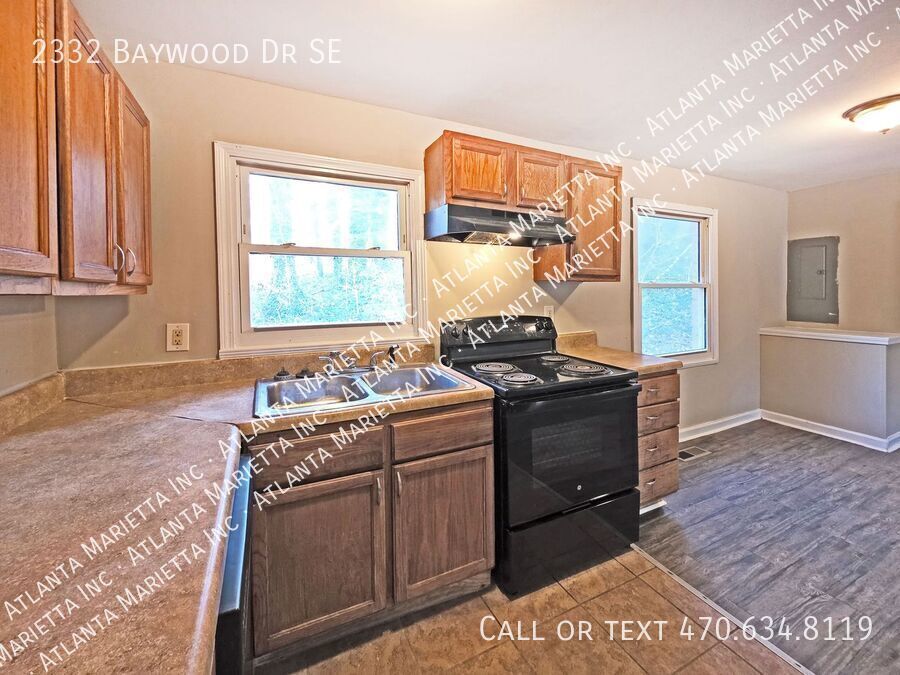 Updated 3-Bedroom Ranch Backing to Swann Nature Preserve property image