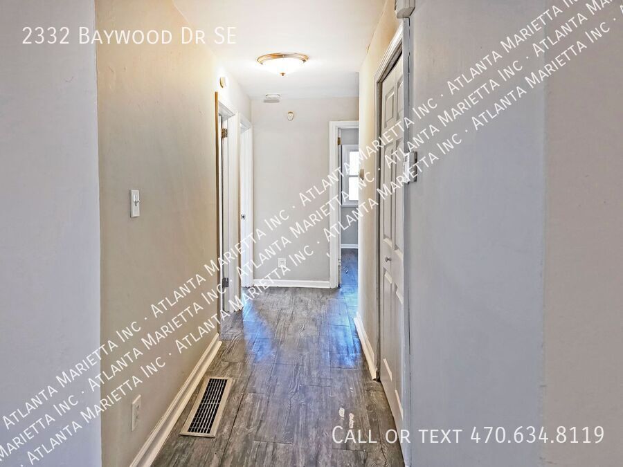 Updated 3-Bedroom Ranch Backing to Swann Nature Preserve property image