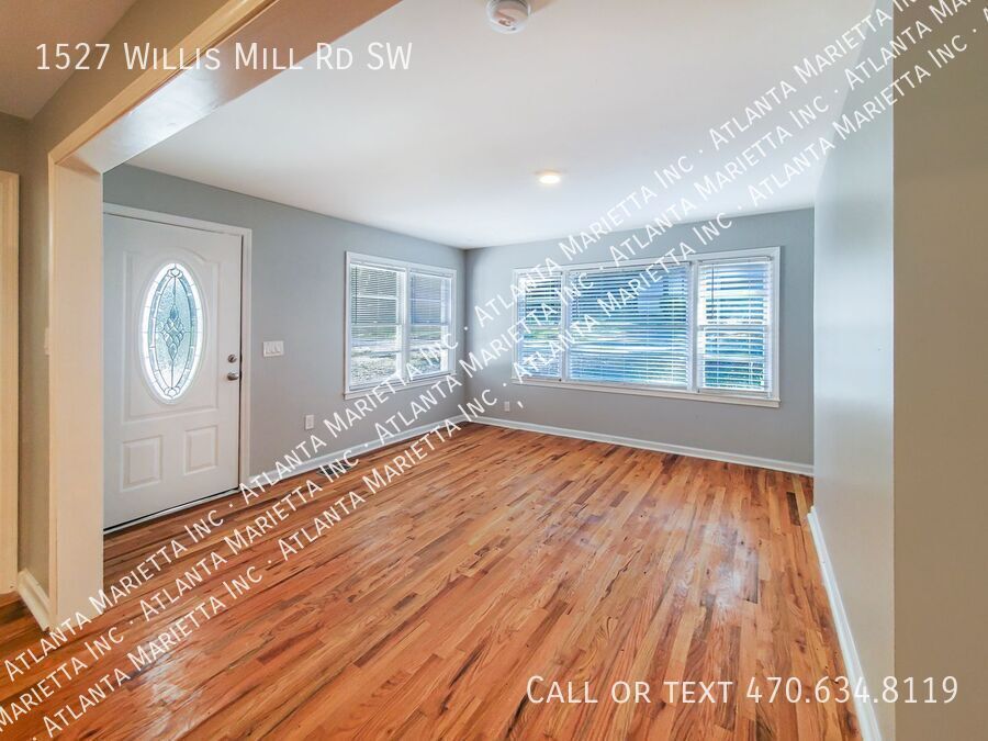 Charming 4-Bedroom, 3-Bath Ranch on Spacious Lot in Prime Atlanta Location property image