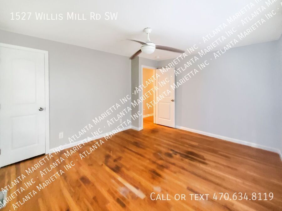 Charming 4-Bedroom, 3-Bath Ranch on Spacious Lot in Prime Atlanta Location property image