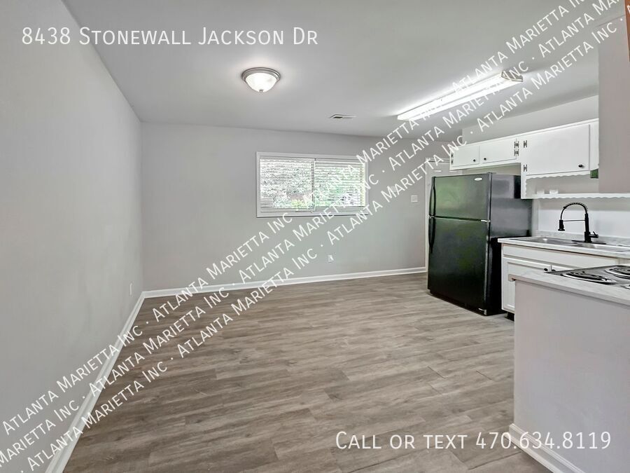 Updated 3-Bedroom Brick Ranch in Jonesboro with Fenced Yard & Prime Location property image