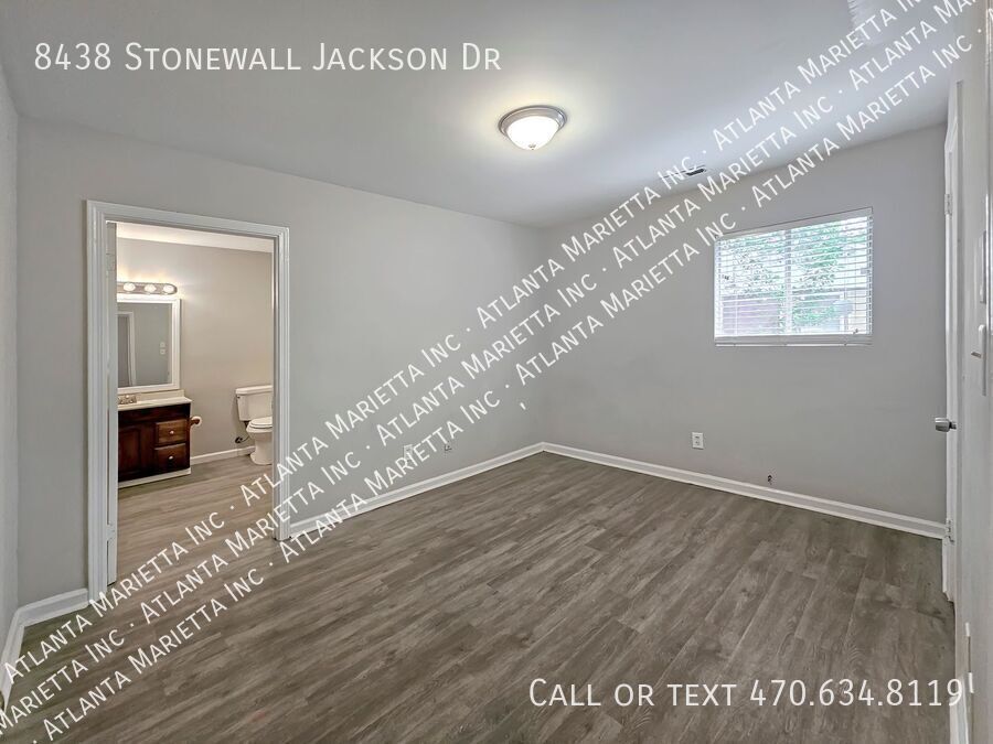 Updated 3-Bedroom Brick Ranch in Jonesboro with Fenced Yard & Prime Location property image