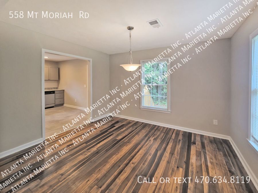 COMING IN JUNE! 3/2 Ranch in Dallas on Acre Lot property image