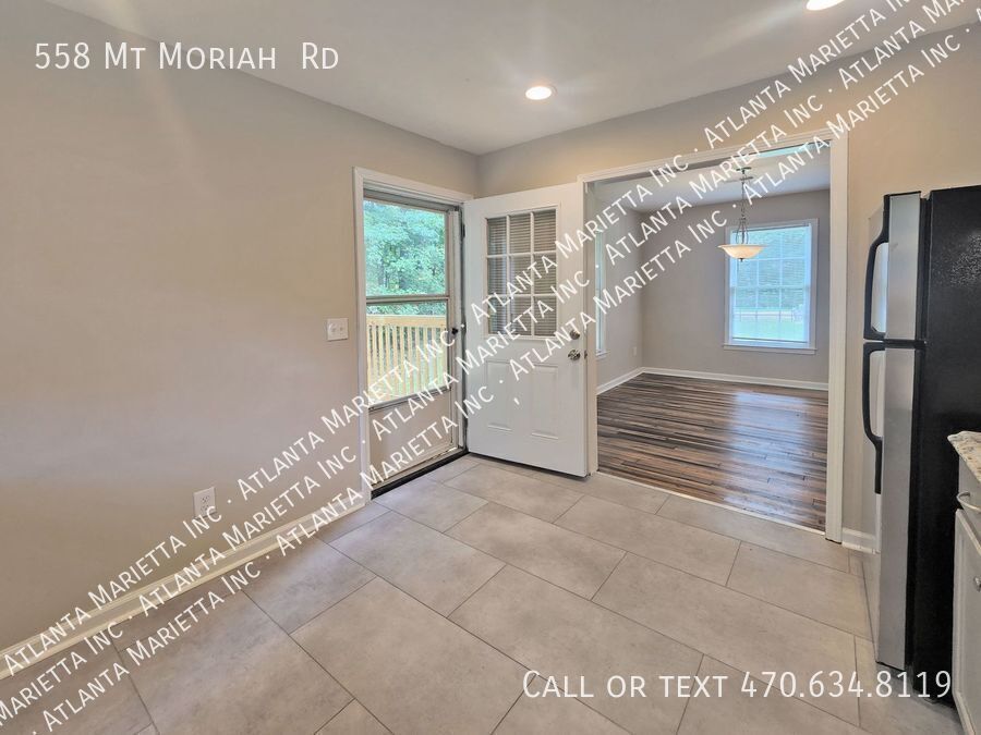 COMING IN JUNE! 3/2 Ranch in Dallas on Acre Lot property image