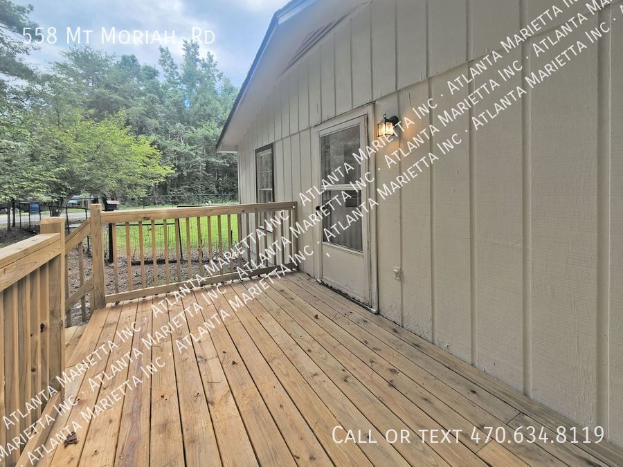 COMING IN JUNE! 3/2 Ranch in Dallas on Acre Lot property image