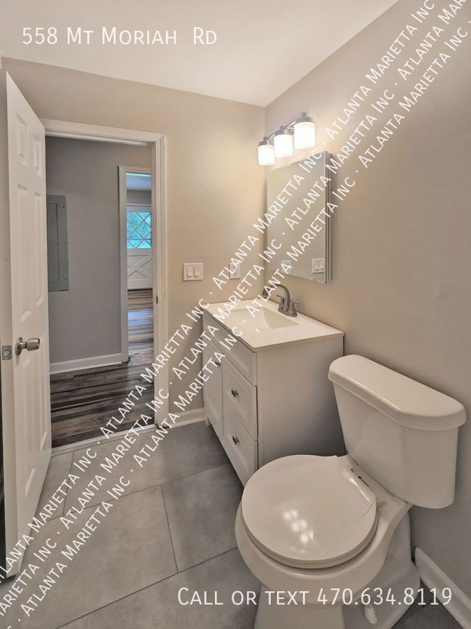 COMING IN JUNE! 3/2 Ranch in Dallas on Acre Lot property image