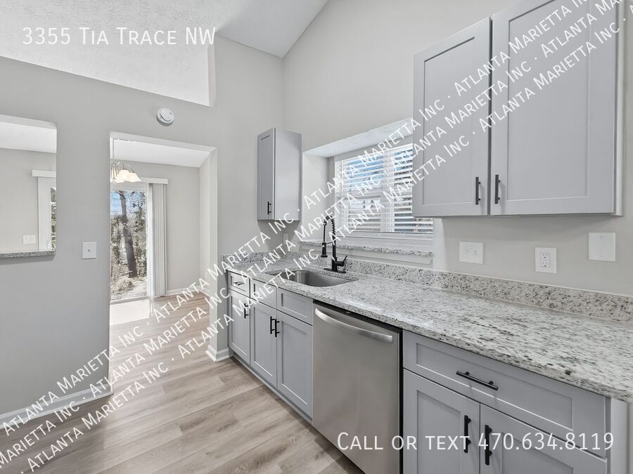 Charming Updated Ranch on Cul-de-Sac with Designer Finishes in Prime Kennesaw Location property image