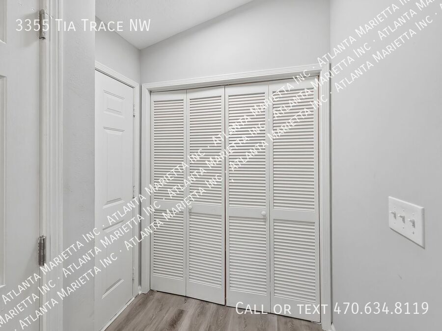 Charming Updated Ranch on Cul-de-Sac with Designer Finishes in Prime Kennesaw Location property image