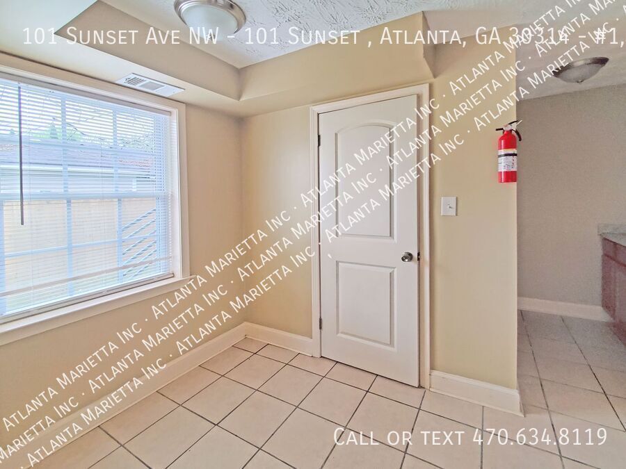 Wonderfully Updated 1/1 Flat Near Mercedes Stadium property image