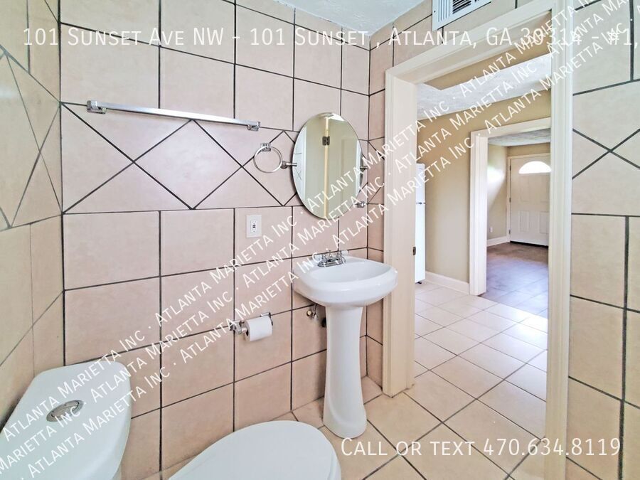 Wonderfully Updated 1/1 Flat Near Mercedes Stadium property image