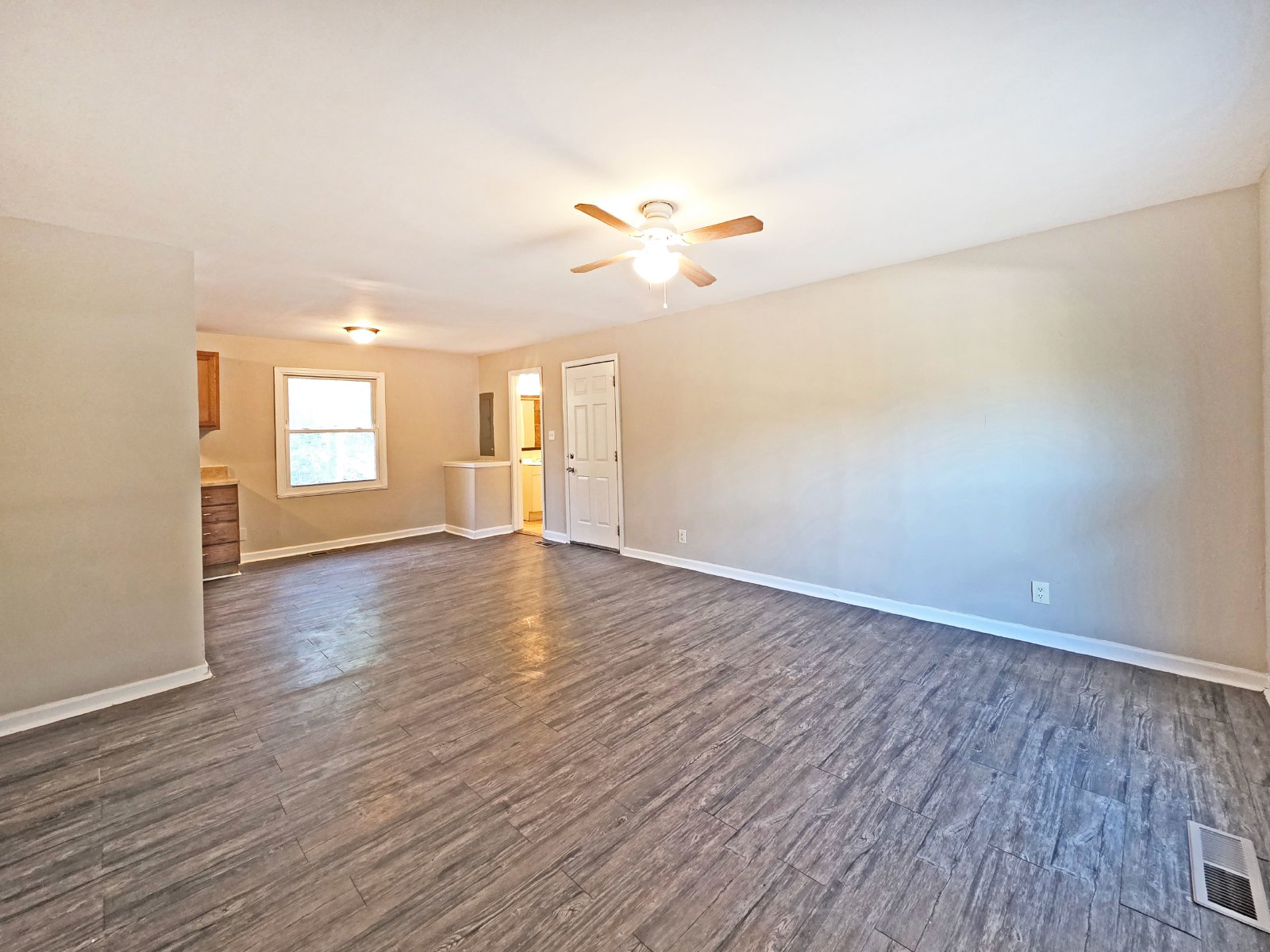 Updated 3-Bedroom Ranch Backing to Swann Nature Preserve - HOUSING VOUCHERS ACCEPTED property image