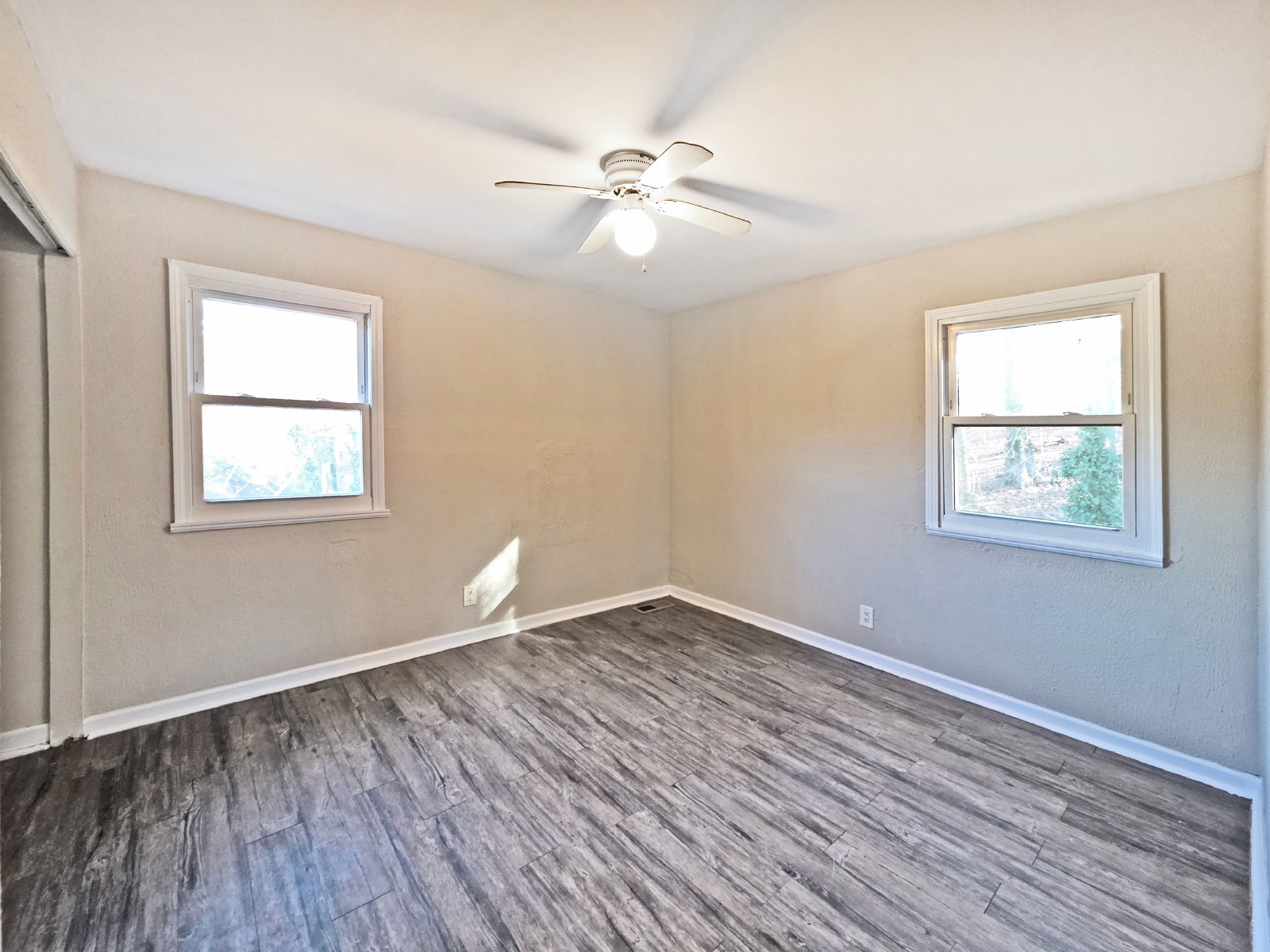 Updated 3-Bedroom Ranch Backing to Swann Nature Preserve - HOUSING VOUCHERS ACCEPTED property image