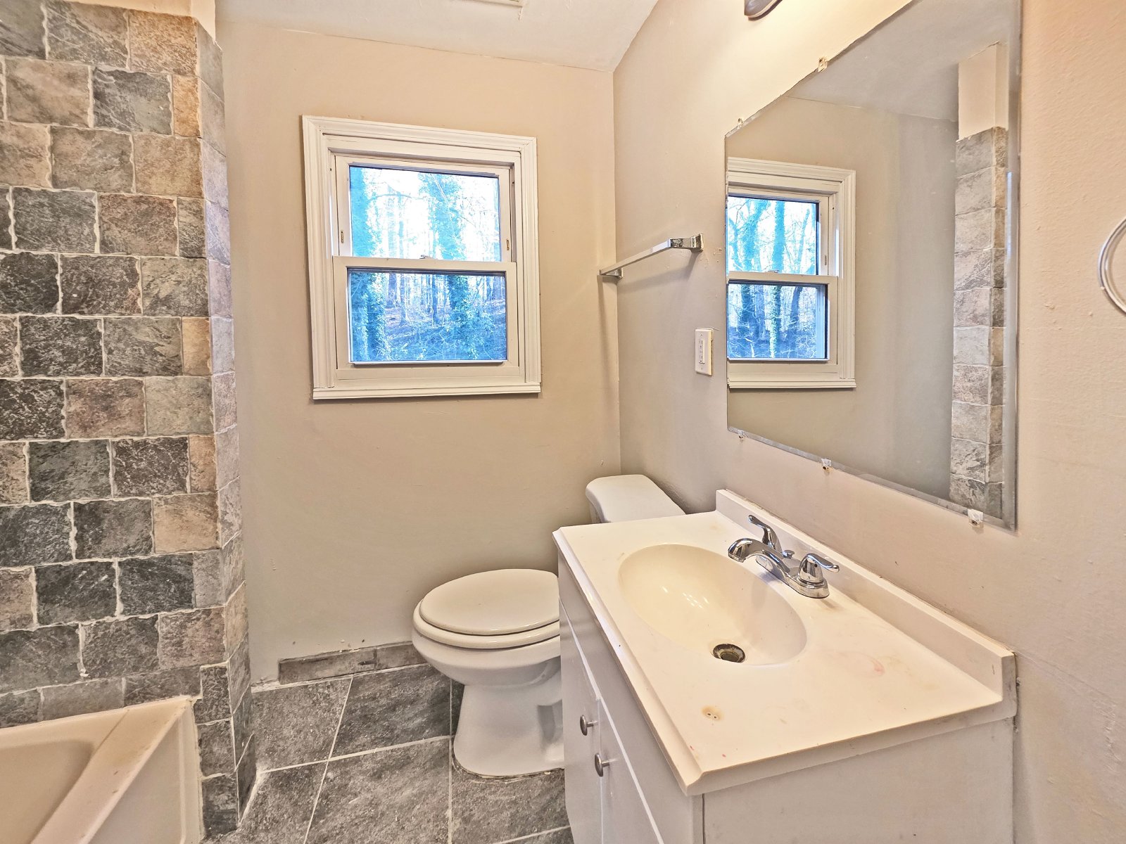Updated 3-Bedroom Ranch Backing to Swann Nature Preserve - HOUSING VOUCHERS ACCEPTED property image