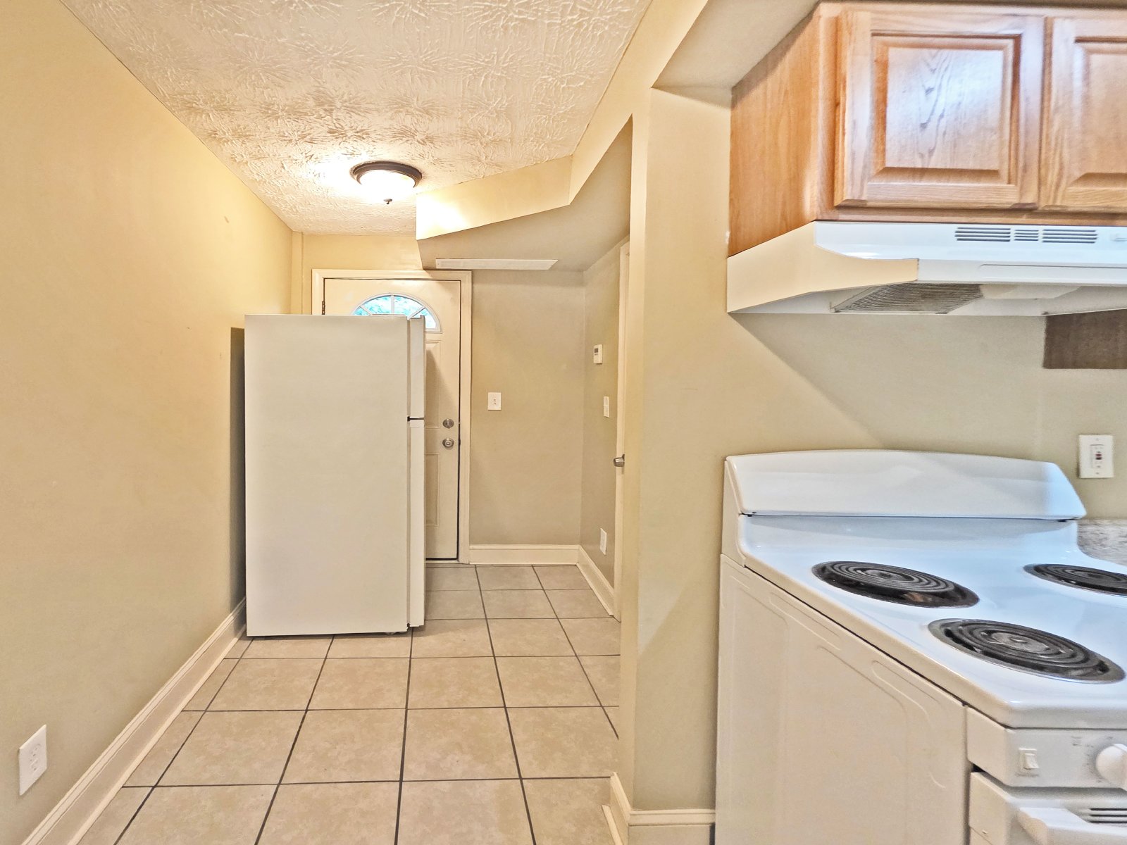 One bedroom 1 bath apartment - Housing Vouchers accepted property image