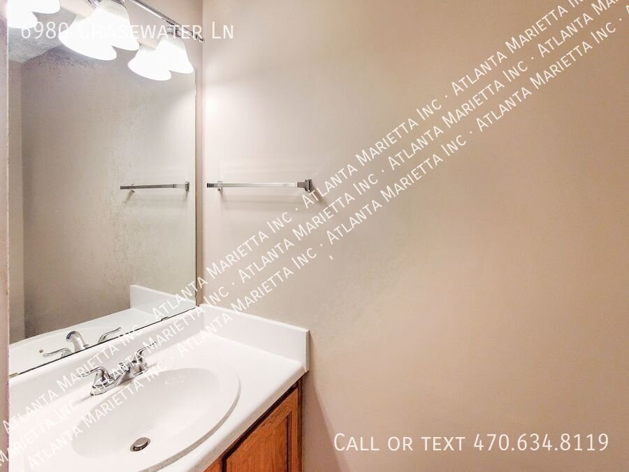COMING SOON – Spacious 3-Bedroom Home in Springchase | Cul-de-Sac Location property image