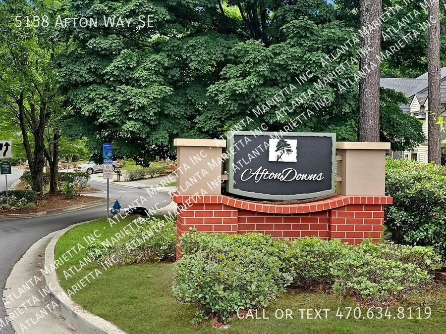 Beautifully Updated 2/2.5 Townhome Near Truist Park property image