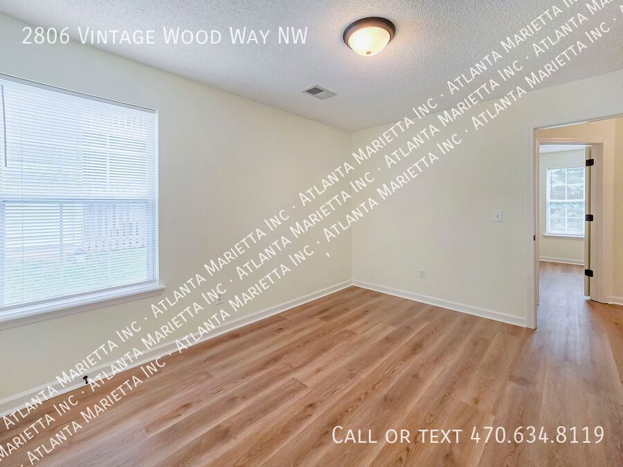 Beautifully Updated 3 Bedroom Ranch in Sought-After Ivey Park – Kennesaw property image