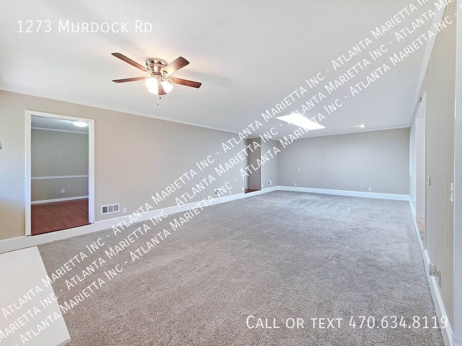 Stunning East Cobb Ranch in Top Walton High School District property image