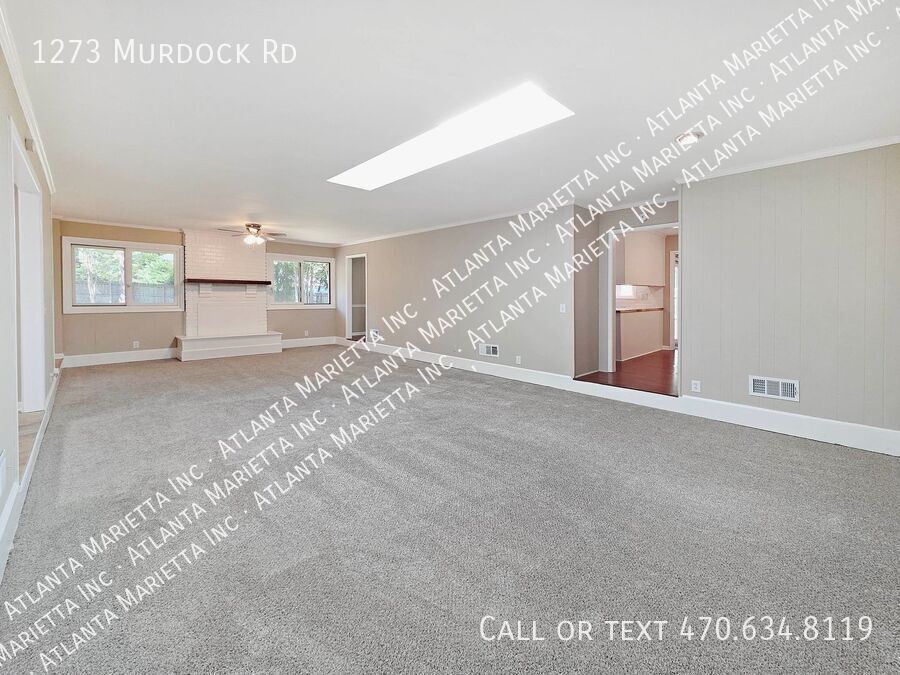 Stunning East Cobb Ranch in Top Walton High School District property image