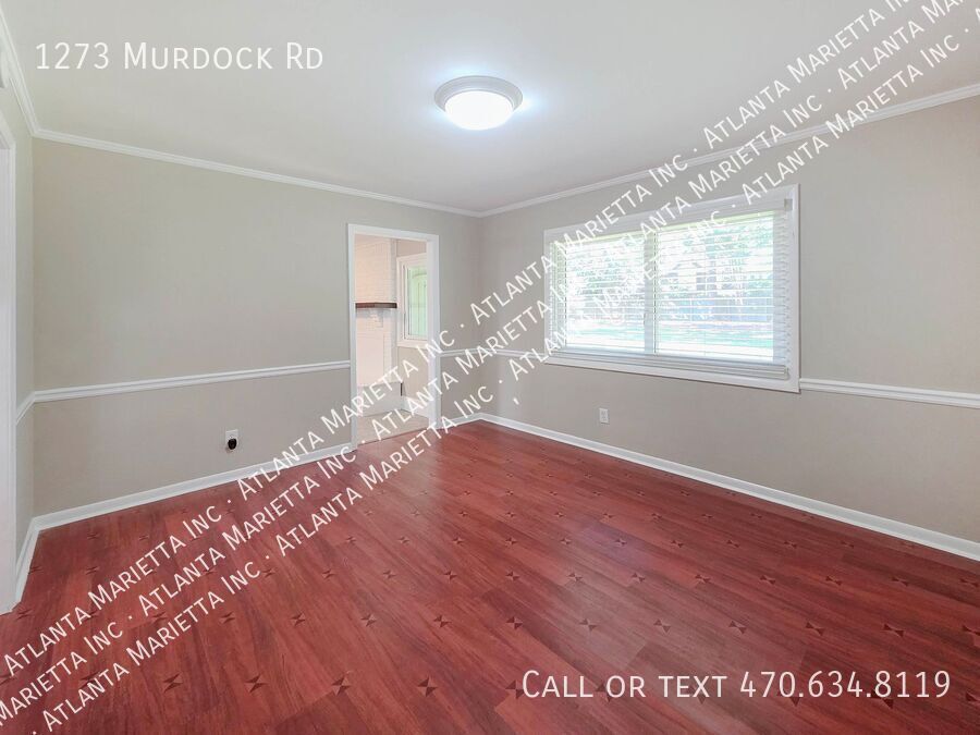 Stunning East Cobb Ranch in Top Walton High School District property image